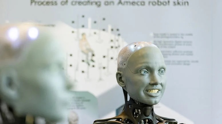 İnsansı Robot Meydan Okudu: Dünyayı Daha İyi Yönetiriz